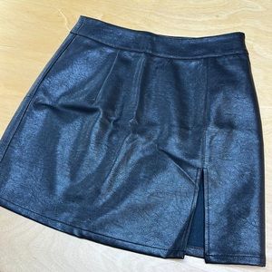 Lioness XS black pleather mini skirt